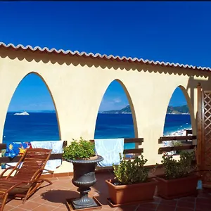 https://le-ghiaie-relax.it-tuscanyhotel.com